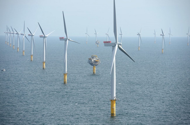 英國學者認為，風力發電已經成為英國供電主力，2050年前後，每年的海上風力發電將值80億英鎊。