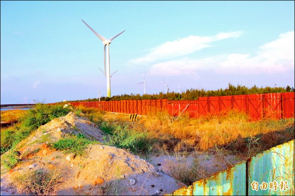 全國36個被評估為適合開發綠能風力發電的離岸風場，彰濱工業區的外海就占21個，居全國之冠。