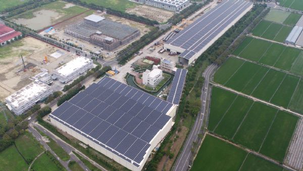 台南綠能發展太陽光電等綠能系統已初步有成(空照圖)