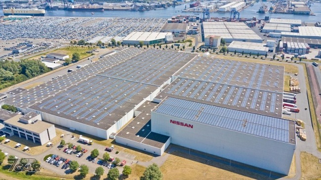  Nissan 在荷蘭阿姆斯特最大的太陽能屋頂(遠照)