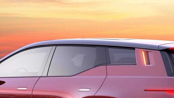 Fisker平價電動休旅將具有全開式車頂與太陽能充電系統。（圖／翻攝自Twitter／Henrik Fisker）