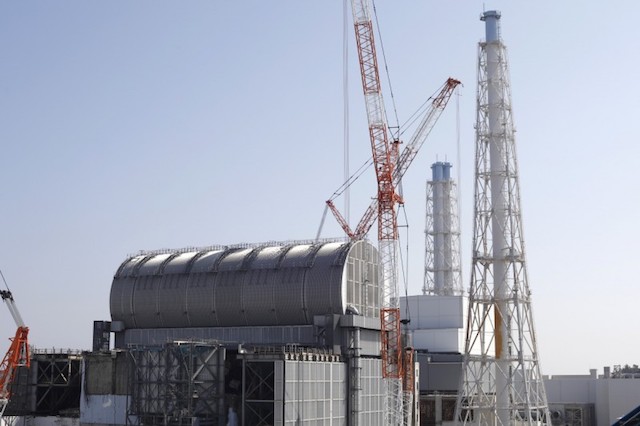 日本福島縣核災重創，近年積極發展再生能源。圖為福島核電廠。（彭博社）
