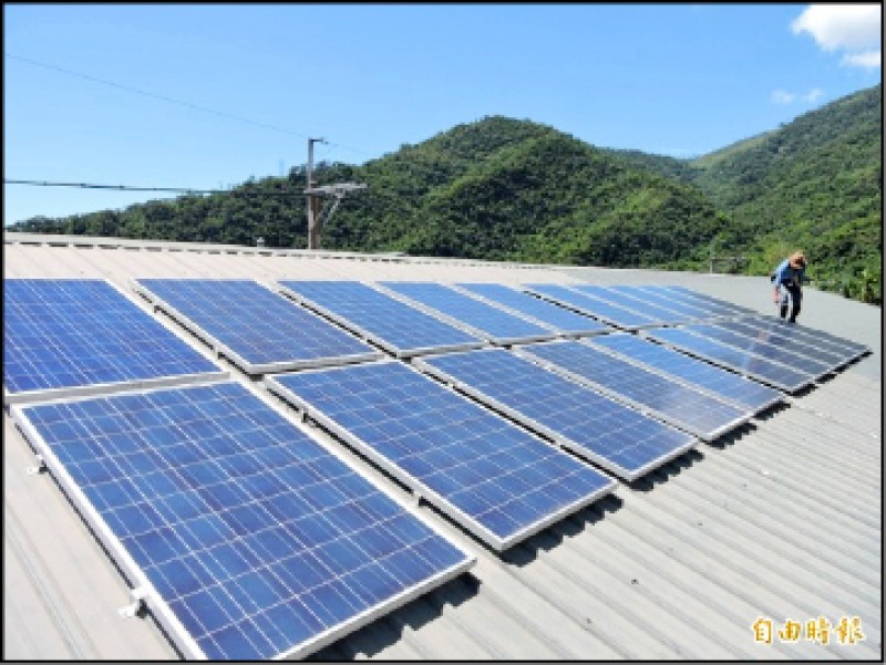 太陽光電是我國綠能重大發展項目，經濟部能源局新設任務組別－－太陽光電組，以利業務一條鞭。（資料照）
