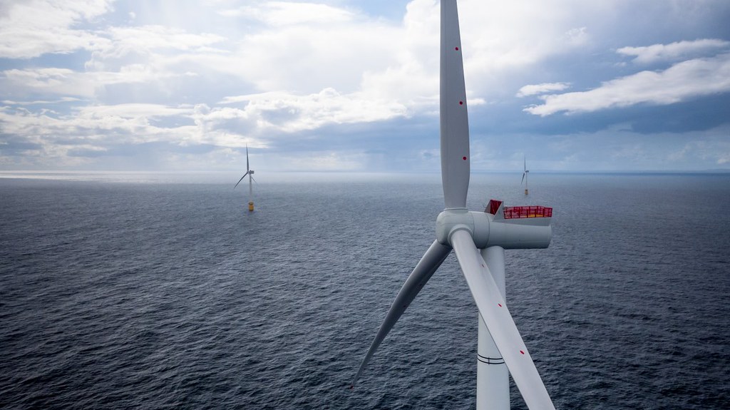英國阿伯丁郡沿海「Hywind Scotland」浮動式風電場。 圖片來源：ØyvindGravås/ Woldcam-Equinor ASA