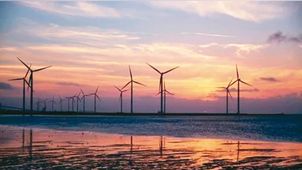 國際能源總署（IEA）2日表示，綠色能源轉型支出規模仍遠不足以達成在2050年前淨零碳排目標。（本報系資料庫）