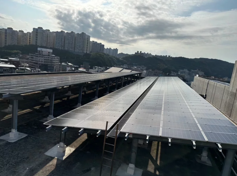 海科館推動太陽光電標租，1年產出23萬度電回歸電網。圖／海科館提供